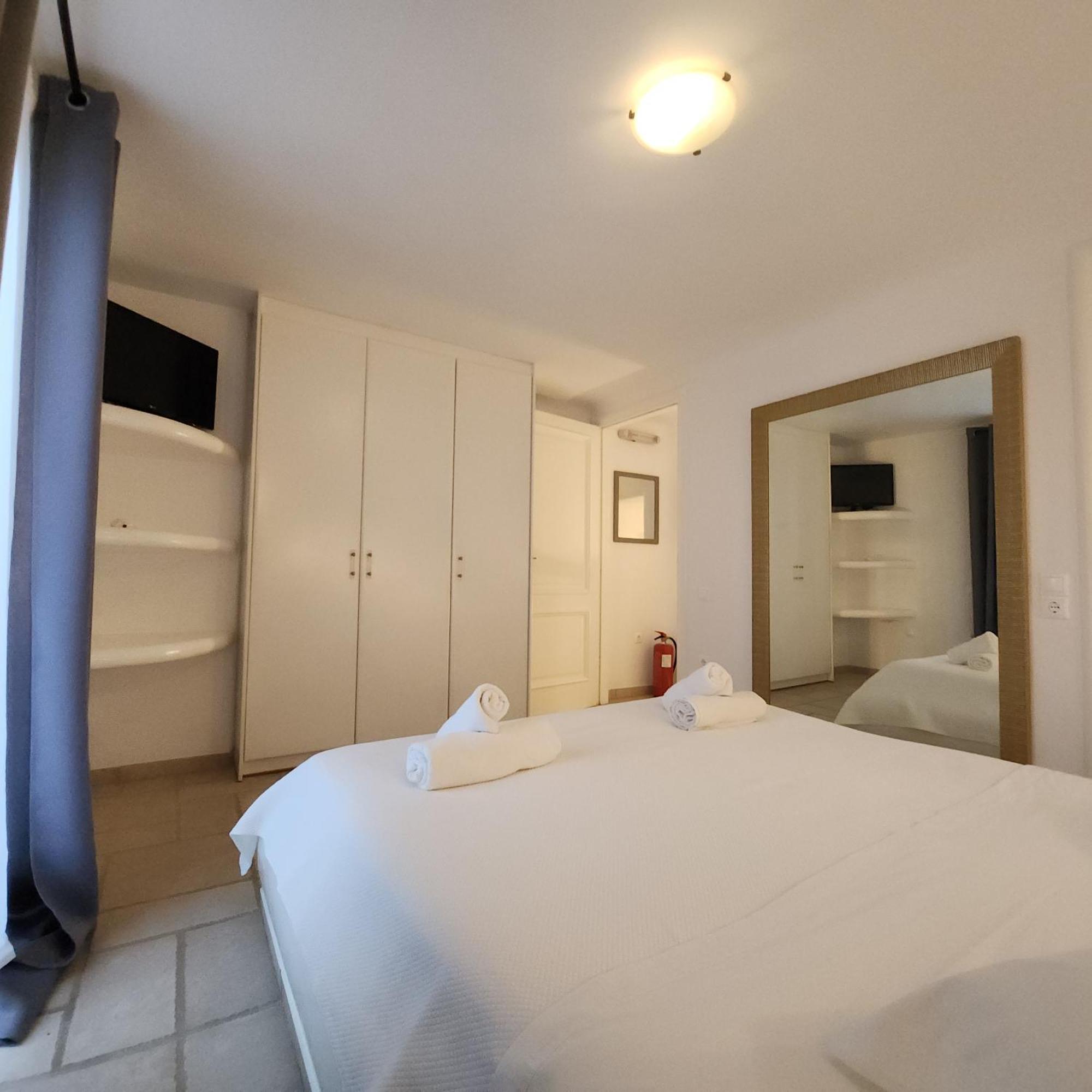 Mykonian Iros Suites & Villas Mykonos Town Exteriér fotografie